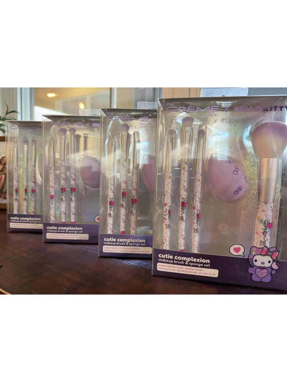 The Creme Shop x Hello Kitty Cutie Complexion Makeup Brush & Sponge Set LOT OF 4